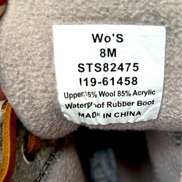 Sperry Saltwater Wool Duck Boots. Water Resistant With Thinsulate. Womans size 8 - Picture 2 of 14